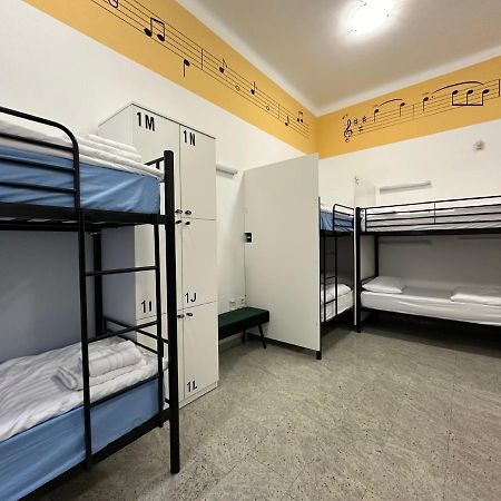 Hostel Opera Lublana Zewnętrze zdjęcie