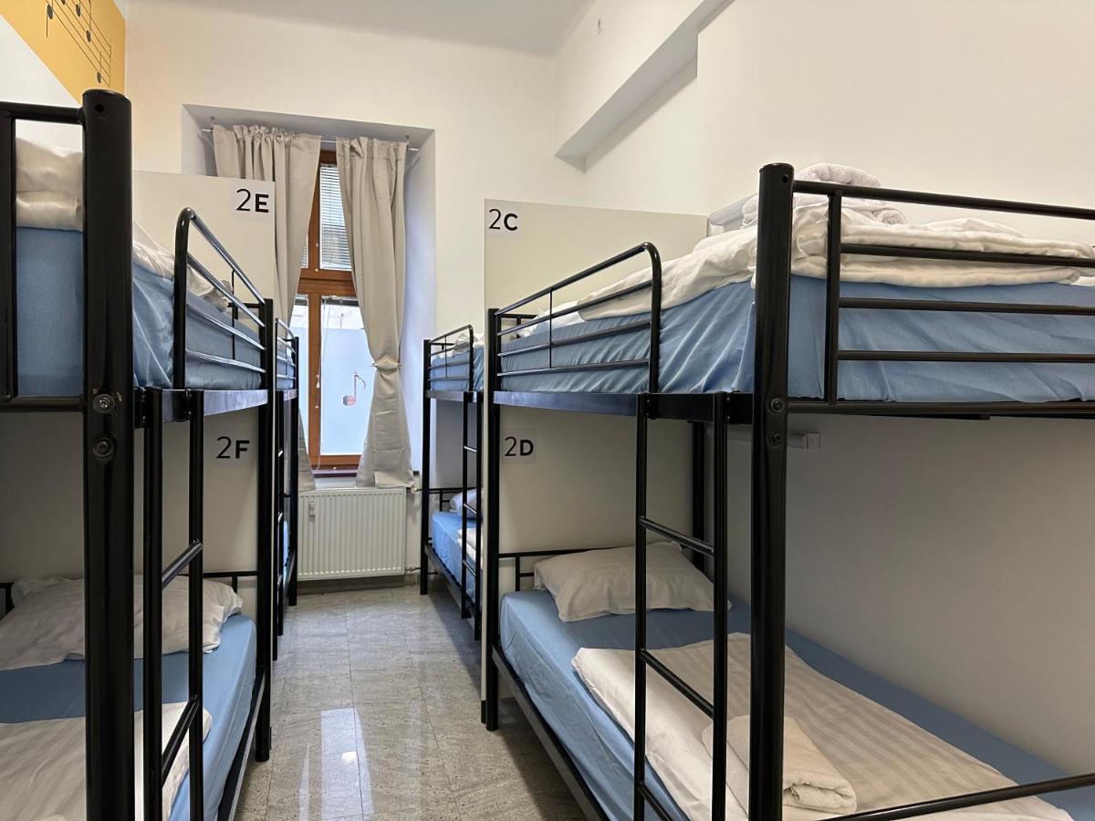 Hostel Opera Lublana Zewnętrze zdjęcie