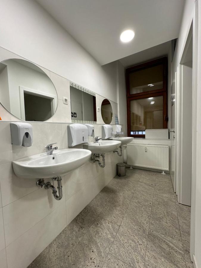Hostel Opera Lublana Zewnętrze zdjęcie