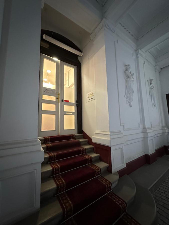 Hostel Opera Lublana Zewnętrze zdjęcie