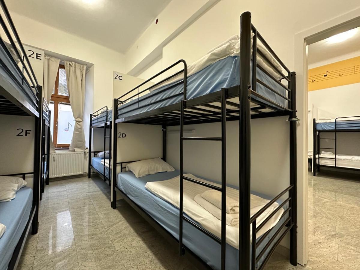 Hostel Opera Lublana Zewnętrze zdjęcie